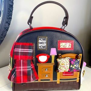 Patent leather handbag